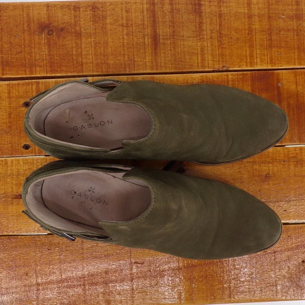 Caslon Women's Suede Leather Buckle Ankle Boots - size 5.5 - Picture 6 of 10